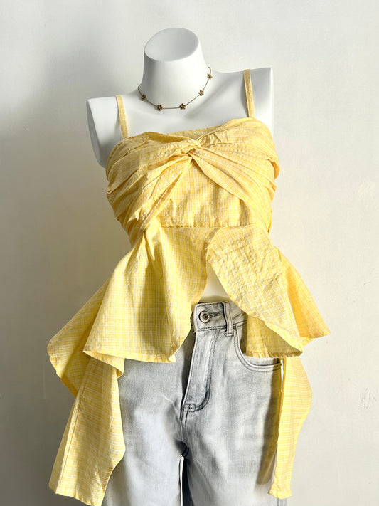 Twisted front peplum top